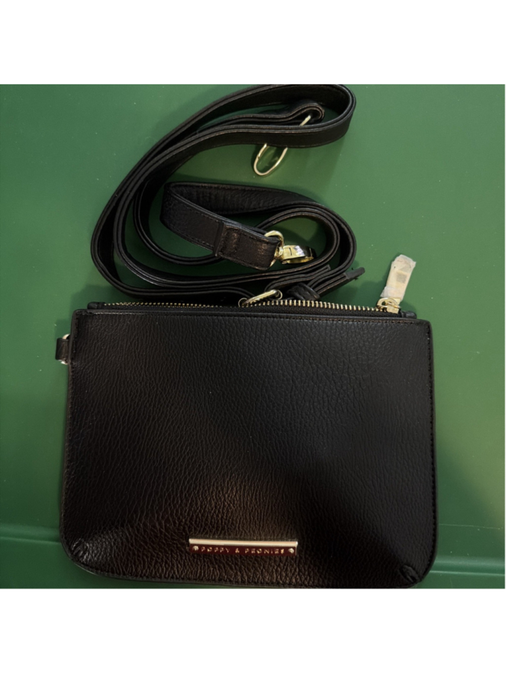 Poppy & Peonies Black Pebble Vegan Leather Crossbody Bag Gold Hardware NWOT
